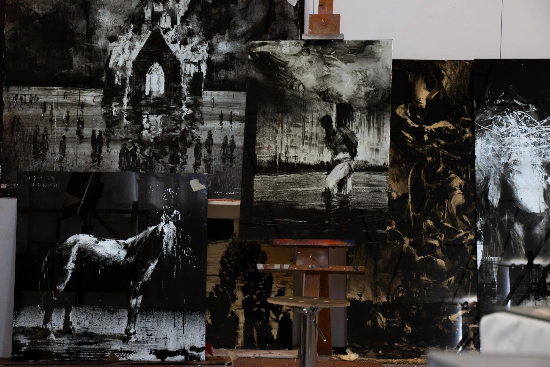 GONZALO BORONDO. Sull'imbrunire
