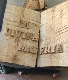 La Divina Materia